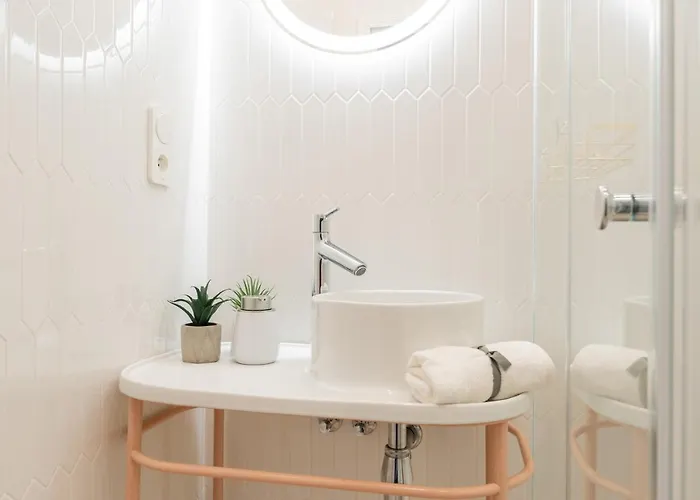 Orchard Center Apartment *