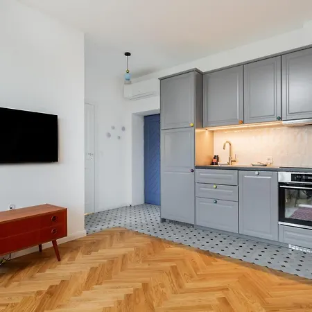 Orchard Center Апартаменты Варшава