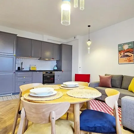 Orchard Center 아파트 *